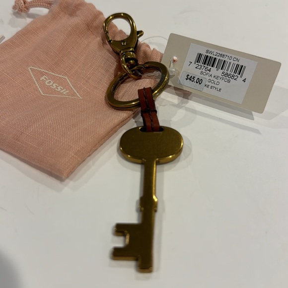 Fossil NWT Sofia Keychain in Brass Gold with Leather Trim with Dust Bag. - Picture 2 of 6